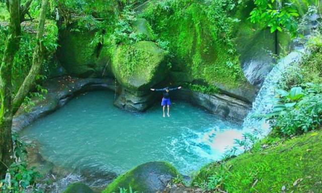 Air-Terjun-Cinta