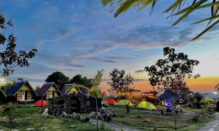 rumah hobbit bollangi gowa